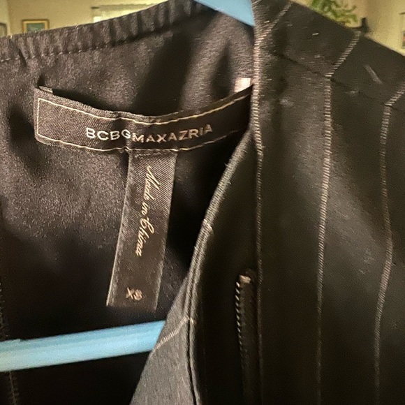 Adorable Bcbg top xs - Picture 6 of 11